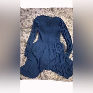 Cute blue dress never worn
